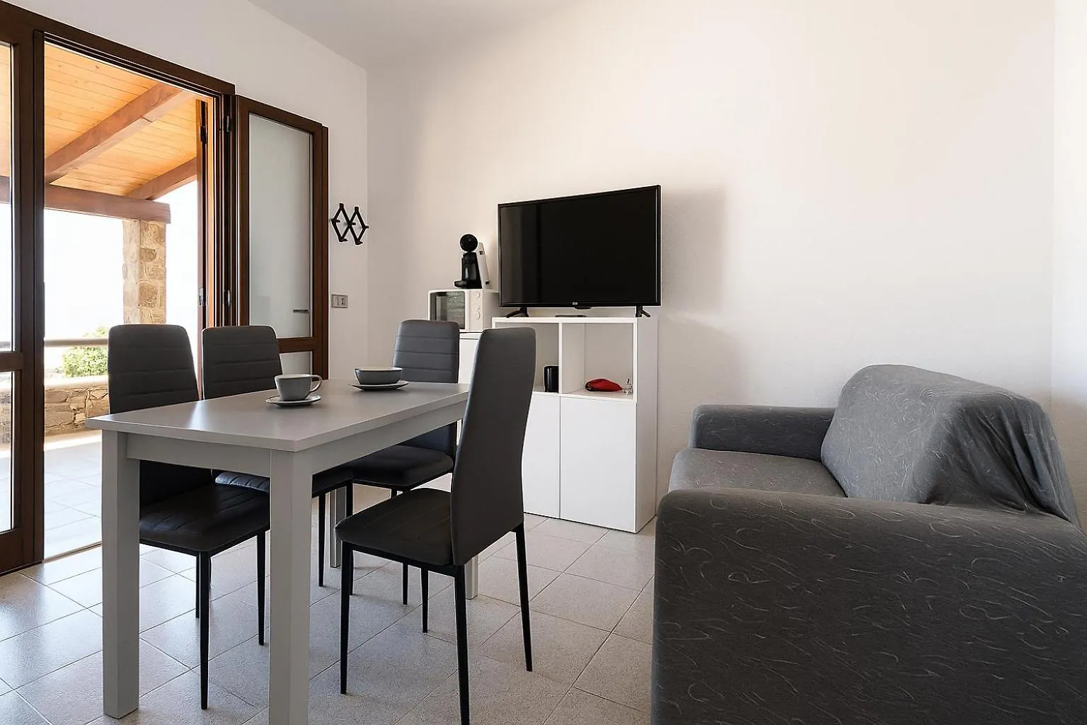 Casa Vacanze Sardegna, Torre Dei Corsari Costa Verde 0*,