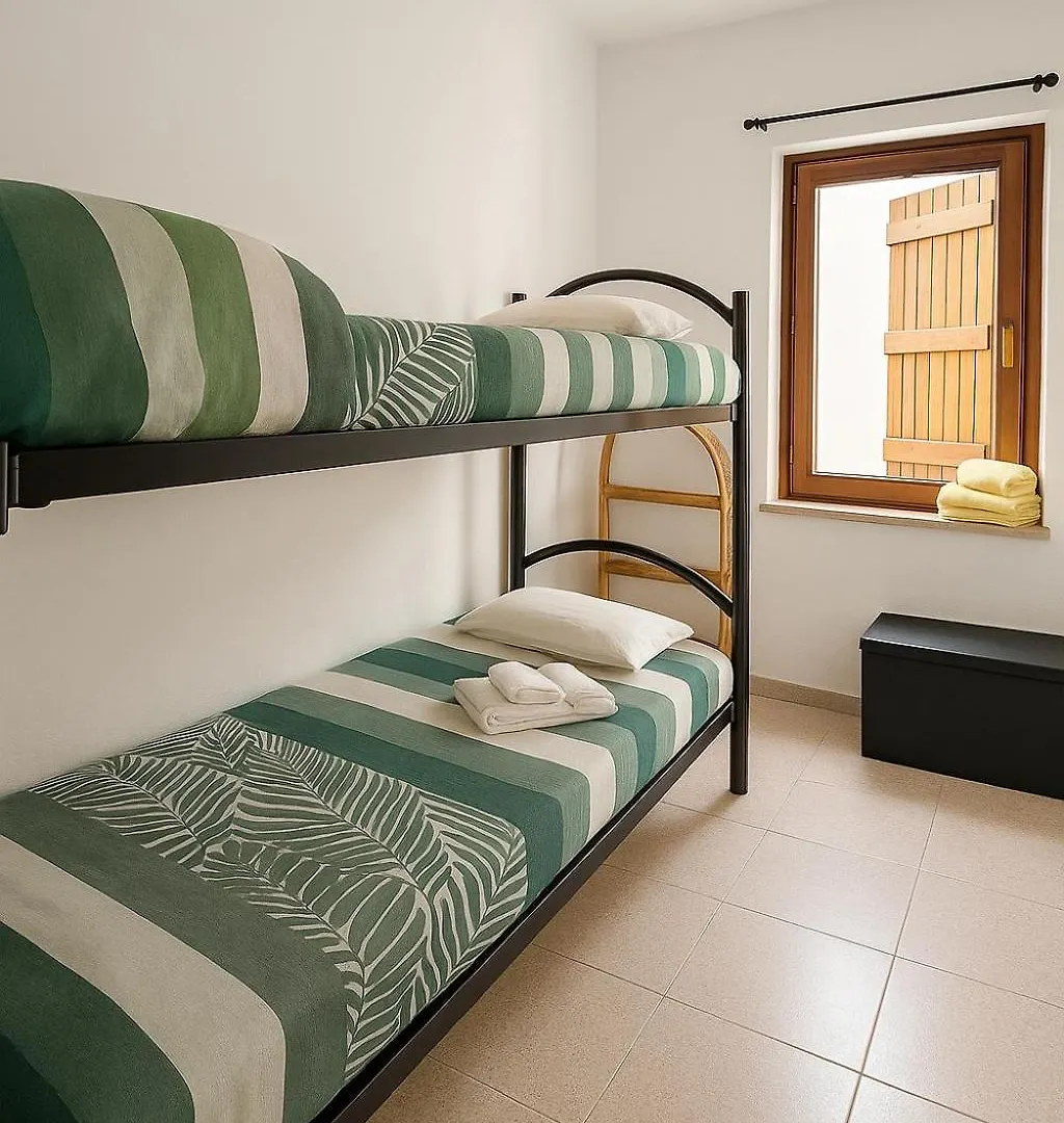 Casa Vacanze Sardegna, Torre Dei Corsari Costa Verde בית נופש